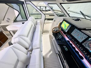 2023 Tiara Yachts 48 LS for sale - photo 6
