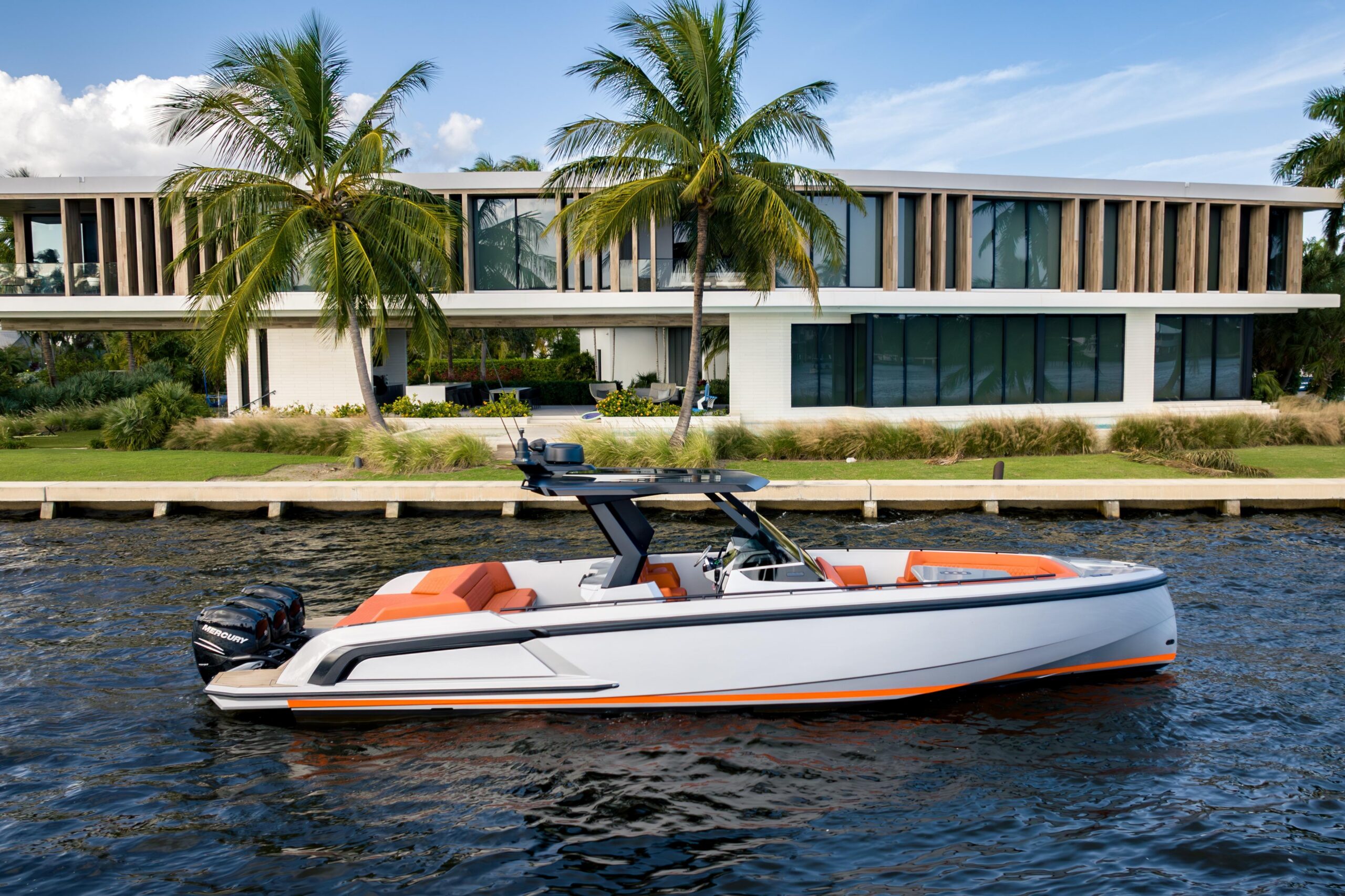 2023 Vanquish Yachts Sports Line Outboard for sale