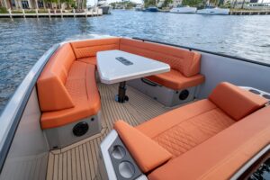 2023 Vanquish Yachts Sports Line Outboard for sale - photo 6