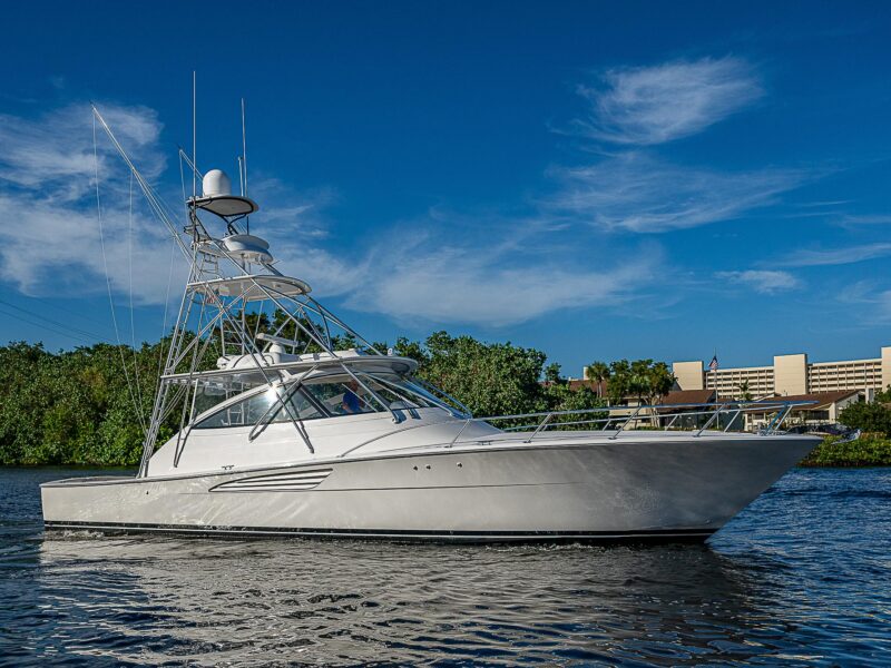 2023 Viking 54 Open