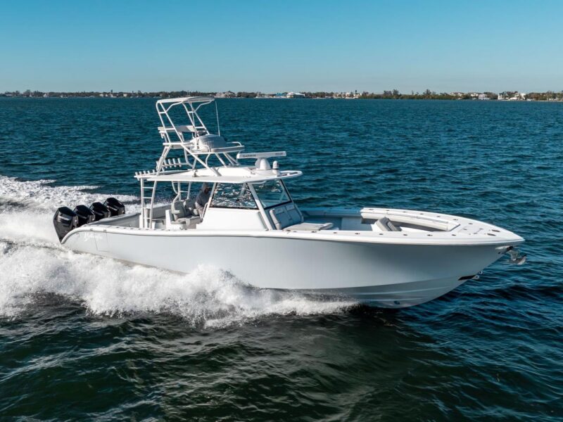 2023 Yellowfin 42 Offshore