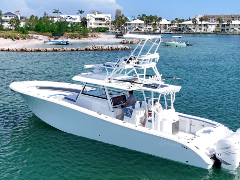 2023 Yellowfin 42 Offshore