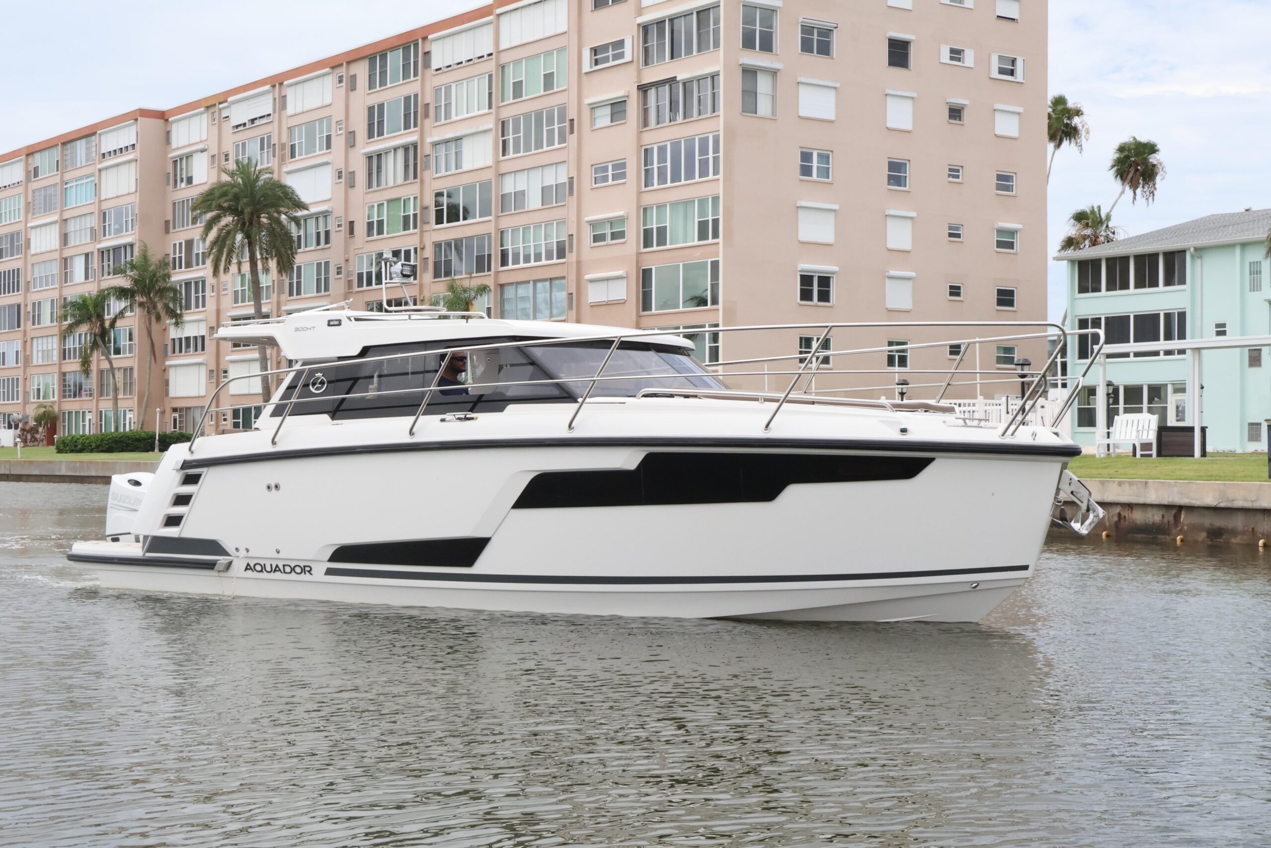 2024 Aquador 300 HT for sale