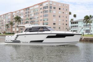 2024 Aquador 300 HT for sale - photo 2