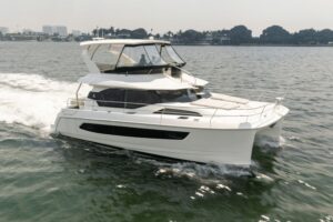 2024 Aquila 44 Yacht for sale - photo 4