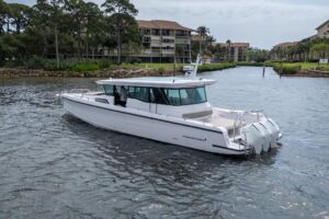2024 Axopar 45 XC Cross Cabin for sale - photo 7