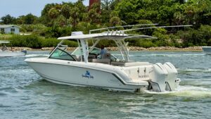2024 Boston Whaler 320 Vantage for sale - photo 2