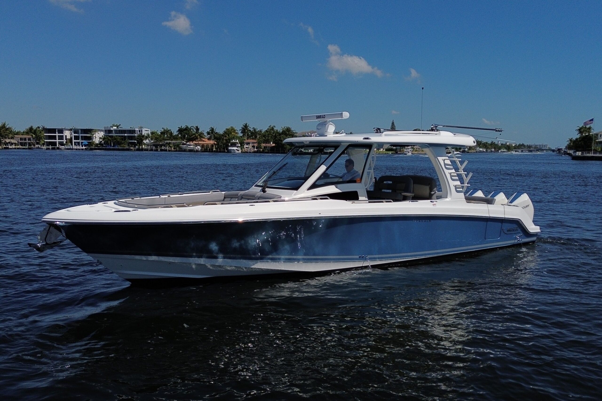 2024 Boston Whaler 350 Realm for sale