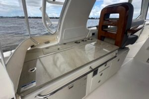 2024 Boston Whaler 380 Realm for sale - photo 8
