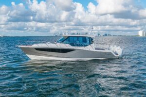 2024 Boston Whaler 405 Conquest for sale