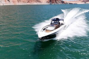 2024 Cigarette 42' Auroris for sale - photo 2