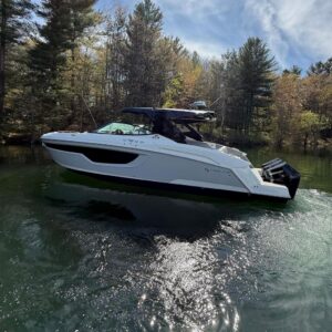 2024 Cruisers Yachts 38 GLS OB for sale