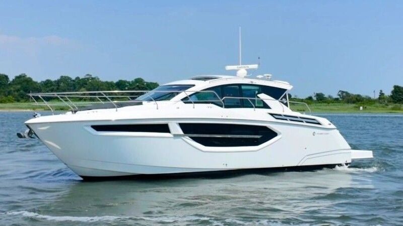 2024 Cruisers Yachts 42 Cantius