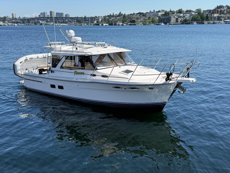 2024 Cutwater C-30 Sedan
