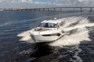 Galeon 425 HTS bow seating and forward cabin entry with integrated hardtop on 42-foot luxury motor yacht.