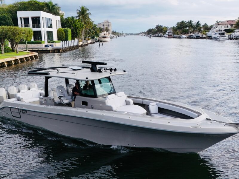 2024 HCB 42 Lujo