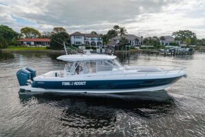 2024 Intrepid 41 Valor for sale - photo 8