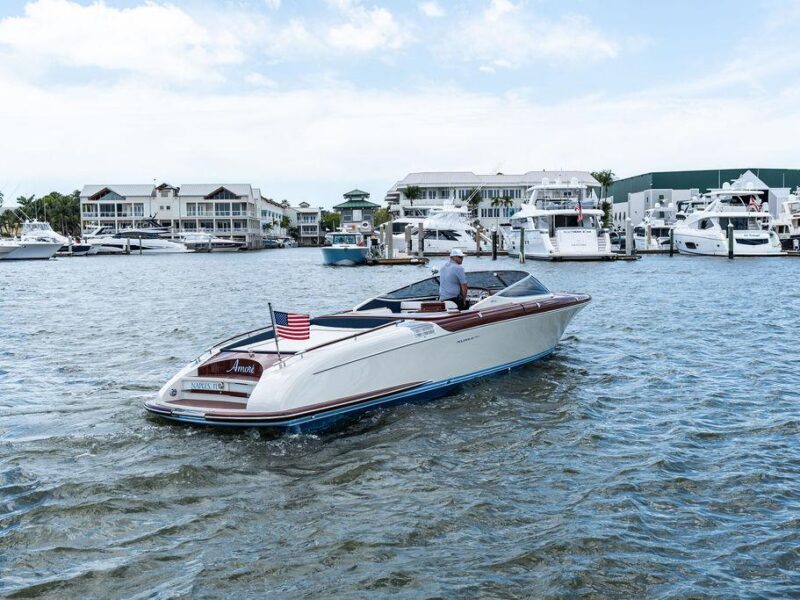 2024 Riva 33′ Aquariva Super