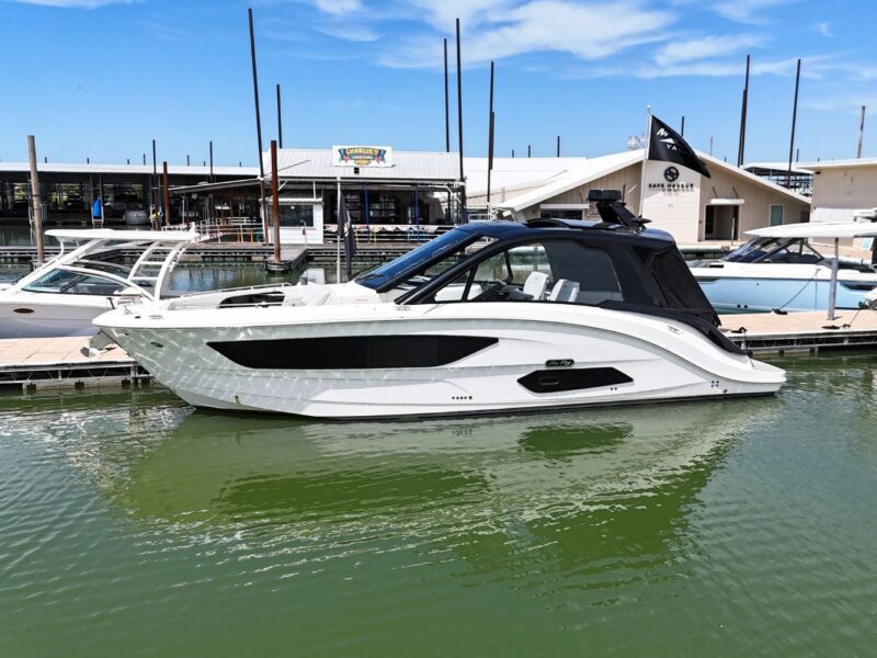 2024 Sea Ray Sundancer 370