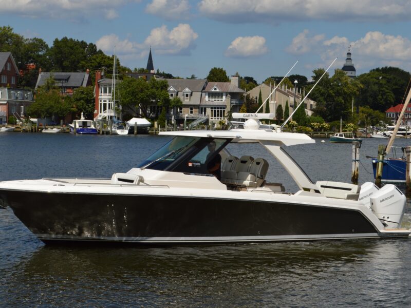2024 Tiara Yachts 34 LS