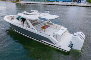 2024 Tiara Yachts 43 LS for sale - photo 6