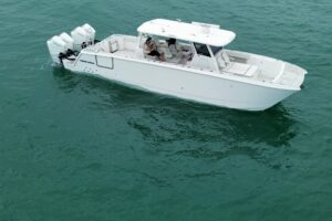 2024 Twin Vee 400 GFX CC for sale - photo 4