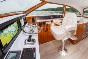 2024 Weaver 43 for sale - photo 2