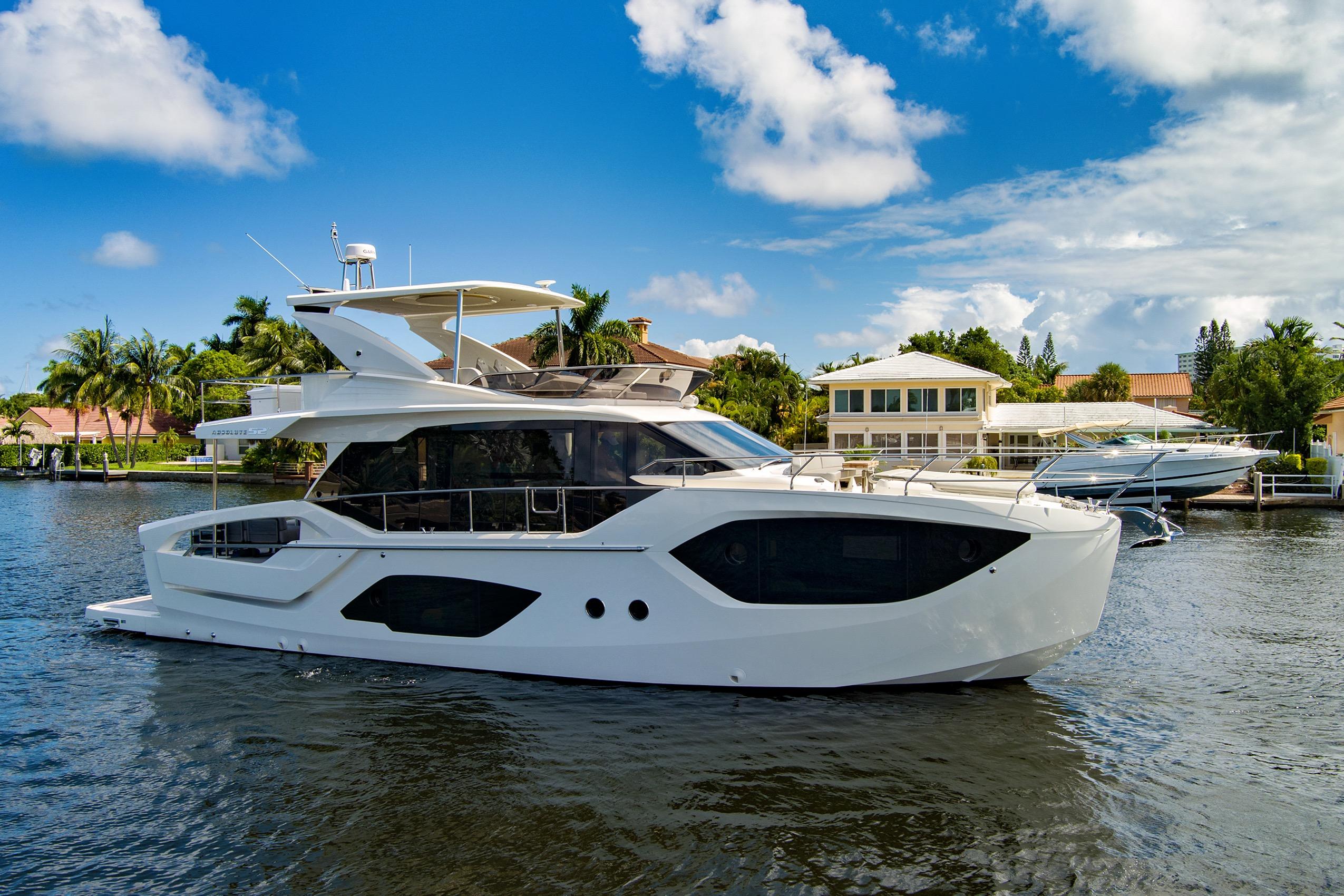 2025 Absolute 52 Fly for sale