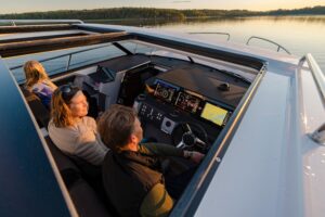 2025 Aquador 300 HT for sale - photo 4