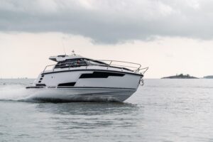 2025 Aquador 300 HT for sale - photo 8