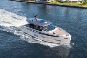 2025 Azimut Seadeck 6 for sale - photo 3
