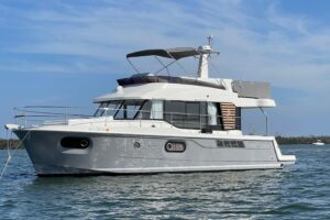 2025 Beneteau Swift Trawler 41 Fly for sale