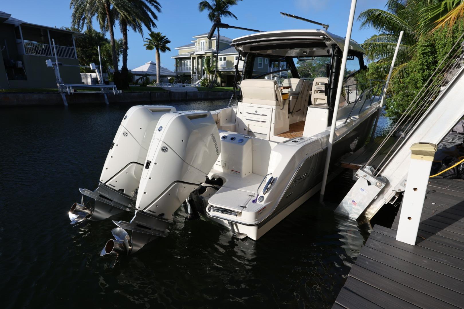 2025 Boston Whaler 325 Conquest for sale
