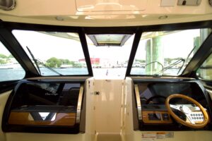 2025 Chris-Craft Calypso 32 for sale - photo 7