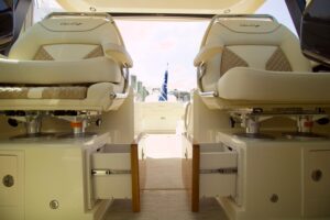 2025 Chris-Craft Calypso 32 for sale - photo 8