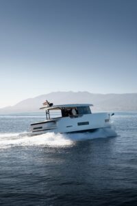 2025 De Antonio Yachts D50 Coupé for sale - photo 2