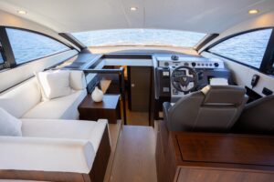 2025 Fairline Squadron 50 for sale - photo 6