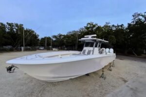 2025 Invincible 39 Open Fisherman for sale - photo 2