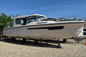 2025 Nimbus Commuter 11 for sale - photo 2