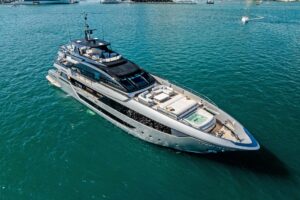 2025 Riva 130′ Bellissima