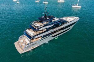 2025 Riva 130′ Bellissima