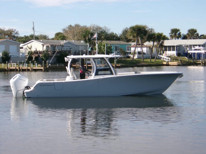 2025 Sportsman Open 322 Center Console