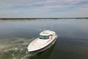 2025 Tiara Yachts 43 LS for sale - photo 4
