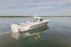 2025 Tiara Yachts 43 LS for sale - photo 7