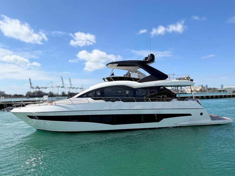 2026 Astondoa 66 Fly