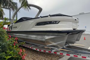 2026 Avalon Excalibur - 27' for sale - photo 6