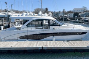 2026 Beneteau Antares 12 Coupe for sale - photo 2