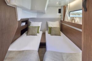 2026 Beneteau Antares 12 Coupe for sale - photo 5