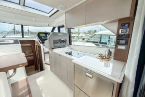 2026 Beneteau Antares 12 Coupe for sale - photo 8