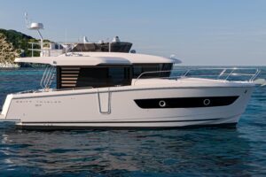 2026 Beneteau Swift Trawler 37 Fly for sale